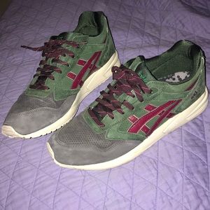 ASICS Gel Saga Christmas Pack